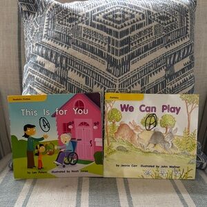 🏖️2/$5🏖️This is for you and We can play book set